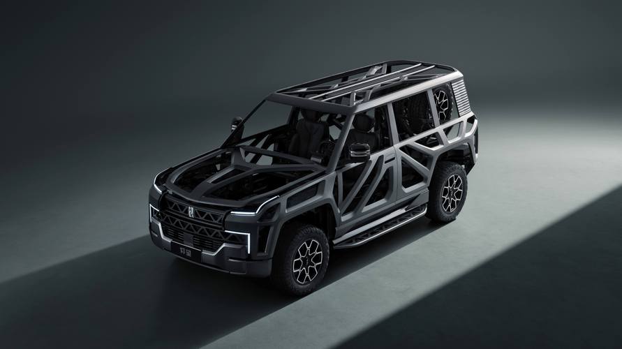 深圳271仰望U8硬派越野的科技魅力，国能汽车对传统燃油车市场的冲击